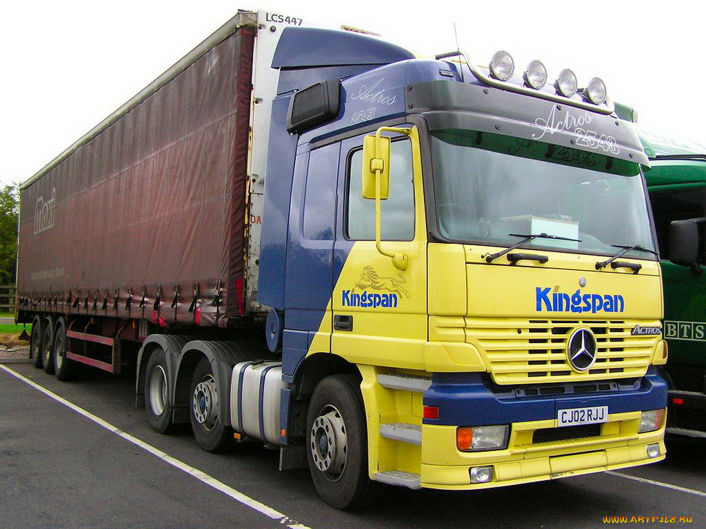 , mercedes, trucks